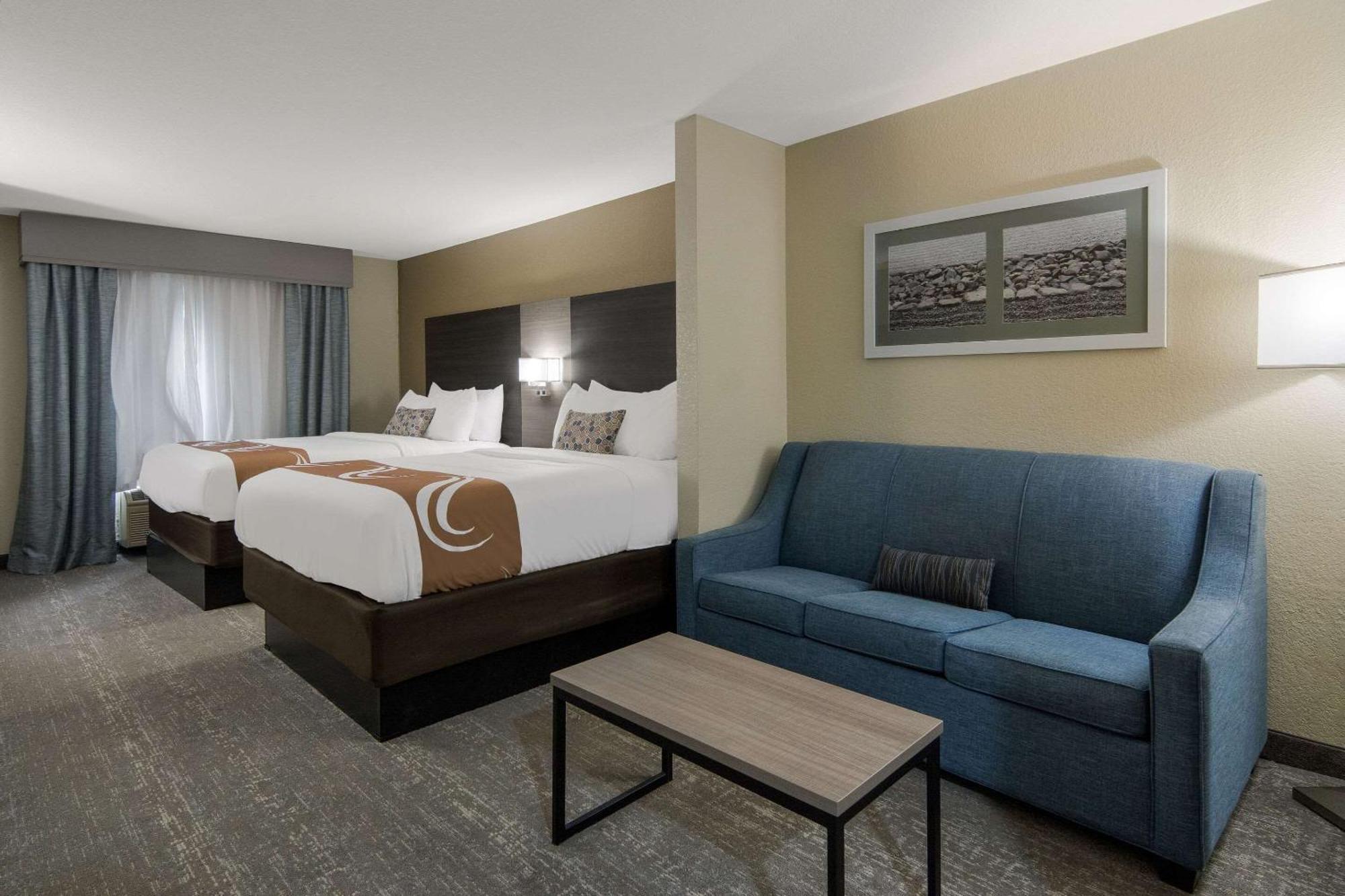 Quality Inn & Suites Roanoke - Fort Worth North Экстерьер фото