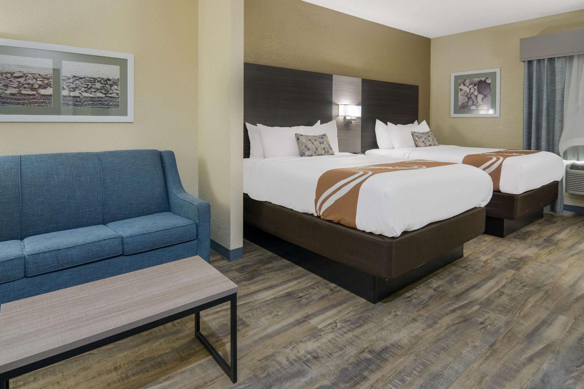 Quality Inn & Suites Roanoke - Fort Worth North Экстерьер фото